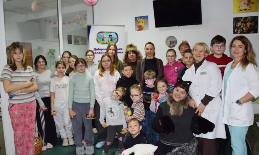 У КНТ Дніпропетровська обласна клінічна офтальмологічна лікарня Дніпропетровської обласної ради