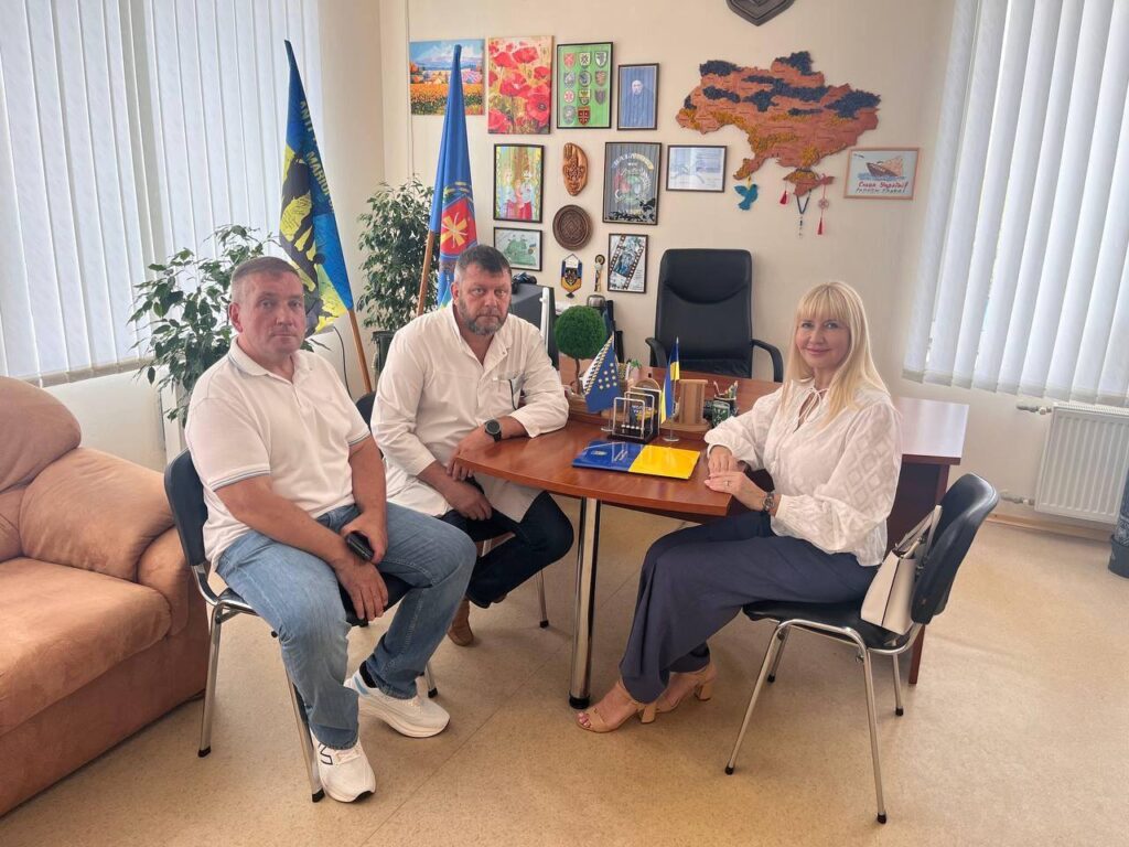 З нагоди свята Томаківську центральну районну лікарню 3 522695099 24260974890190163 261820999423859361 n