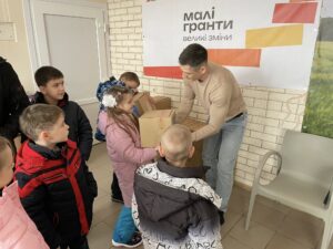 Новорічні свята, час для дива, мрій та найзаповітніших бажань! 8 612169443 1459637262832143 8351210559119598189 n