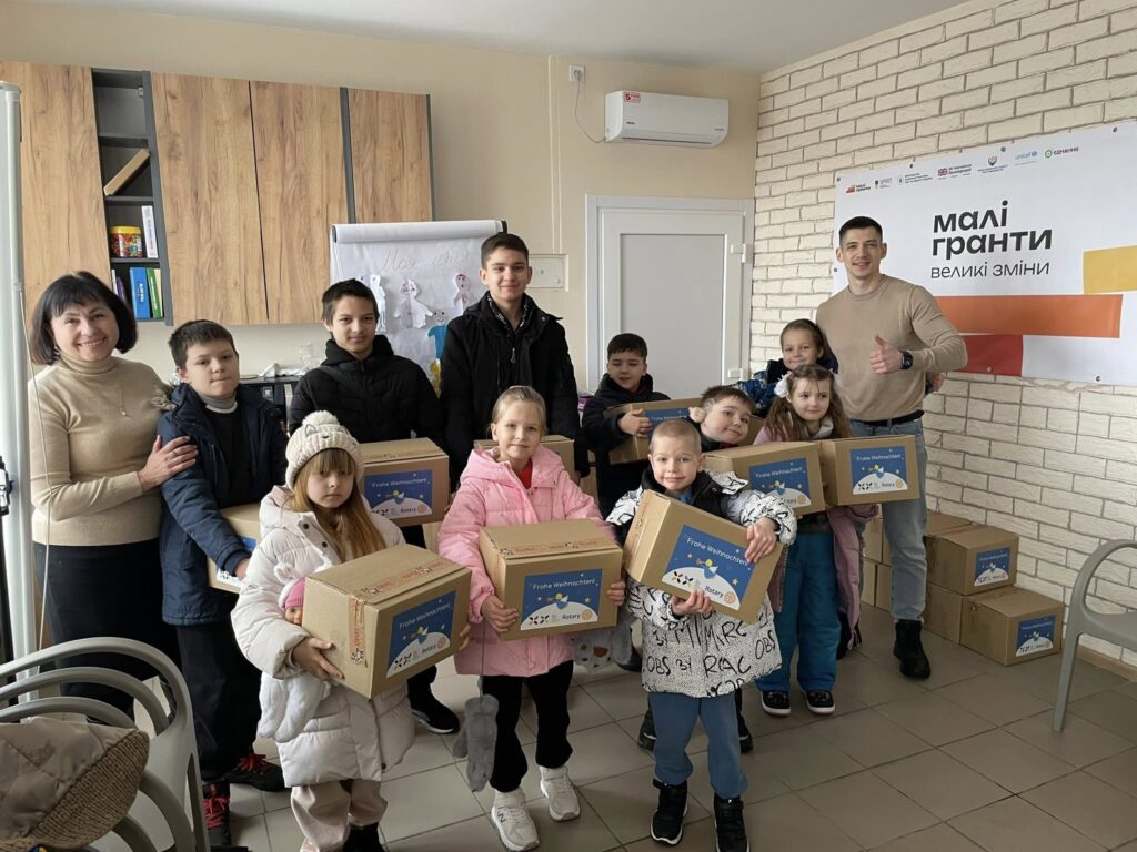 Новорічні свята, час для дива, мрій та найзаповітніших бажань! 1 612420120 1459637332832136 1642499008061938099 n